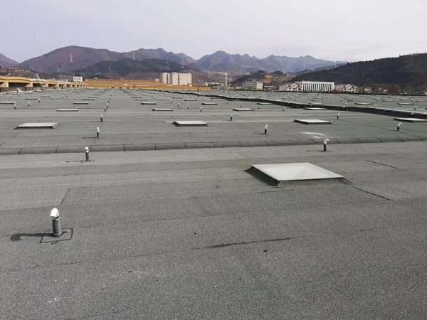 世纪金徽酒厂车间楼面防水施工现场